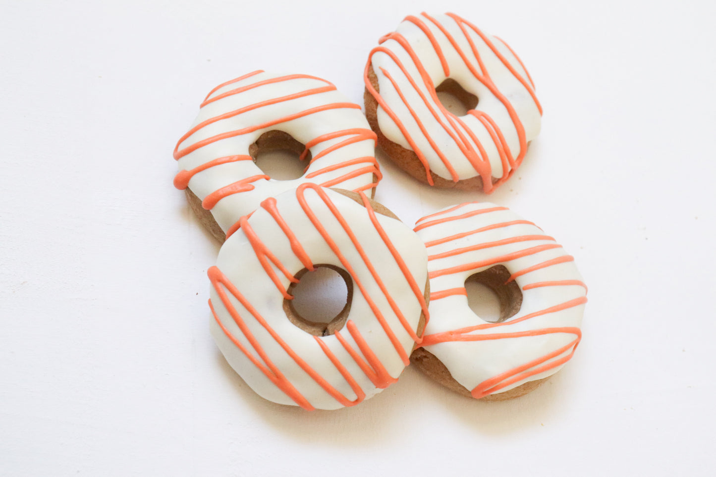 Apple Cinnamon Doggie Donuts 12pack (orange)