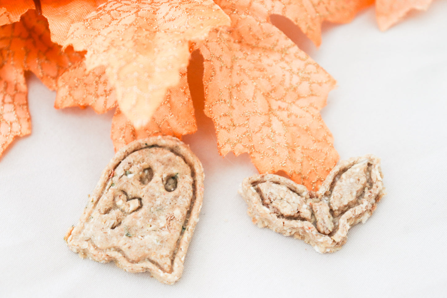 Ghost Heart Kitty Treat